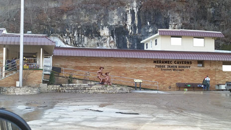 [Photo of flooding at Meramec River]