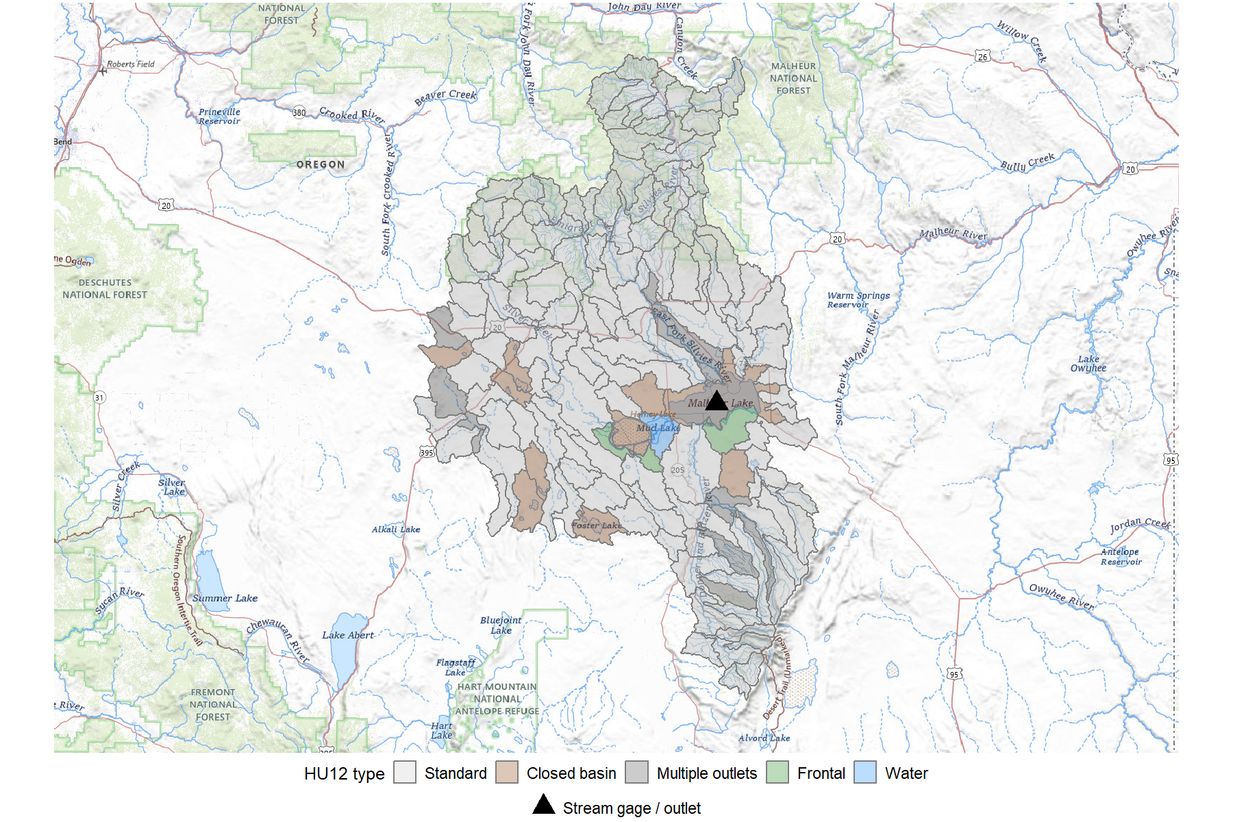 Map of the Malheur Lake Basin showing HU12 type classification — Malheur Lake rendered as a brown Closed-basin unit, Mud Lake as a blue Water unit, additional brown Closed-basin units along the pluvial-lake margins, grey Multiple-outlet units on the Harney Basin flats, and light grey Standard units in the surrounding uplands.